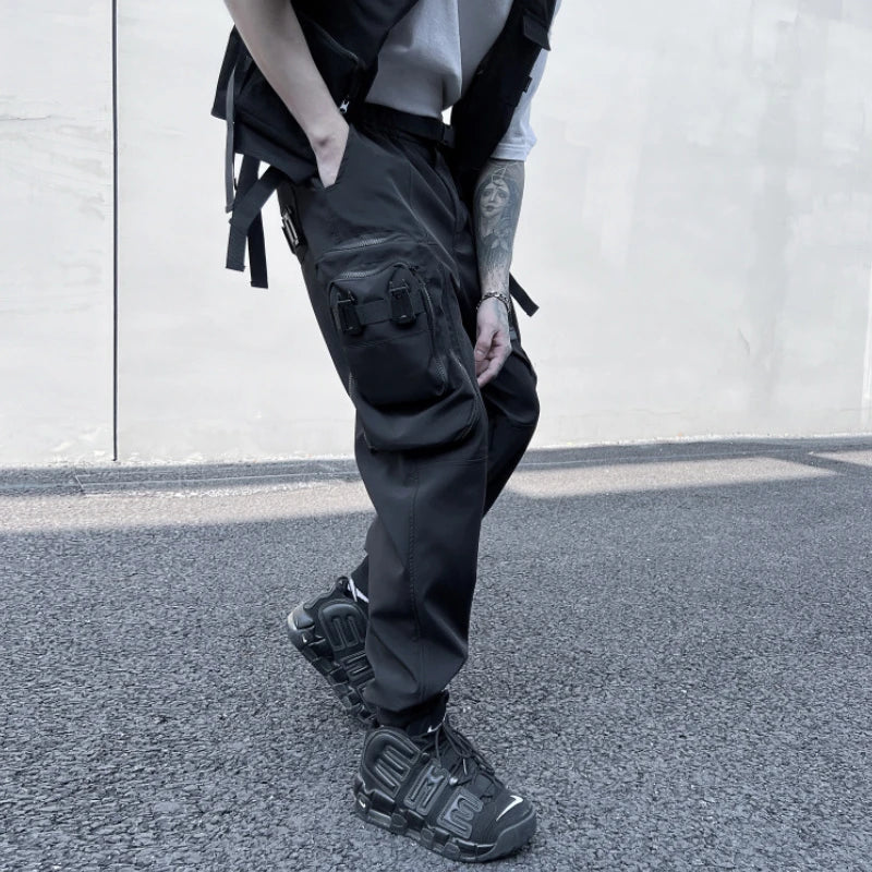 Simple Overlord Multipocket Cargos