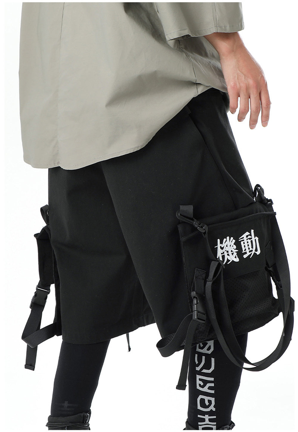 Futuristic Level-1 Cargo Shorts - Transformable Pockets