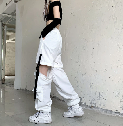 Unique Hybrid Split Cargo Pants/Shorts with Detachable Feature