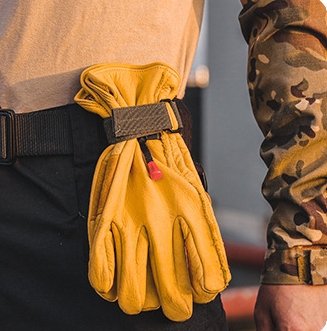 GIANTS™ Combat Gloves - TechWearGiants