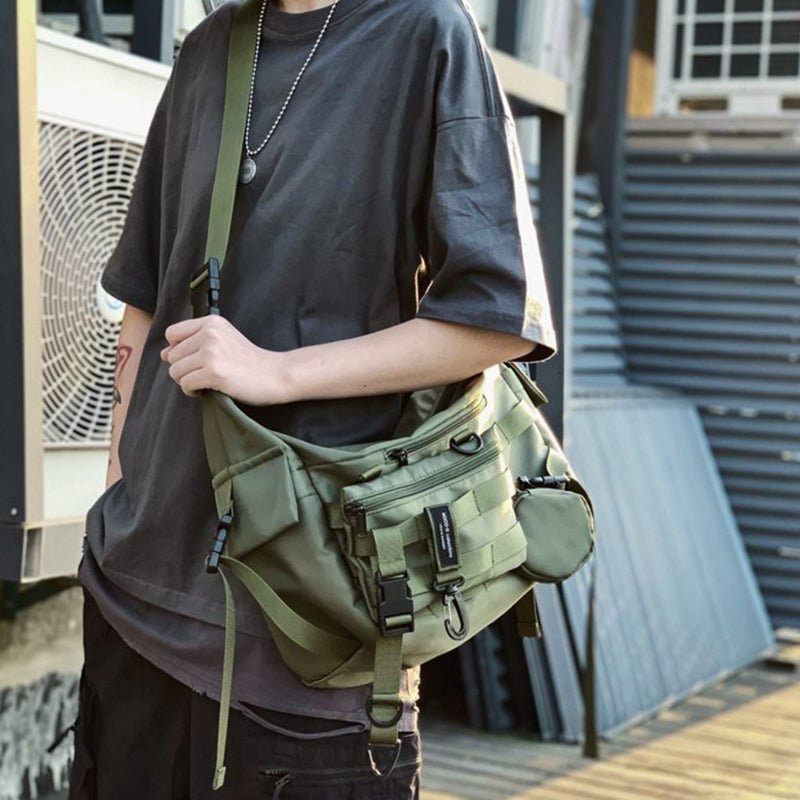 GIANTS™ Crossbody Techwear Satchel - TechWearGiants